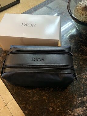 Dior Black Men's Nylon and Leather Toiletry Case